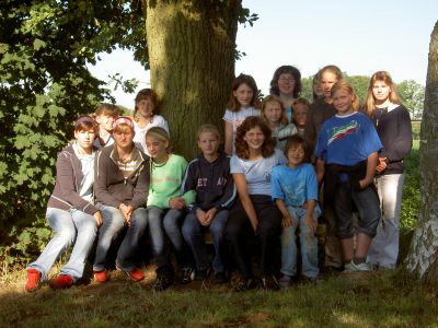 eine fr�hliche Reitergruppe